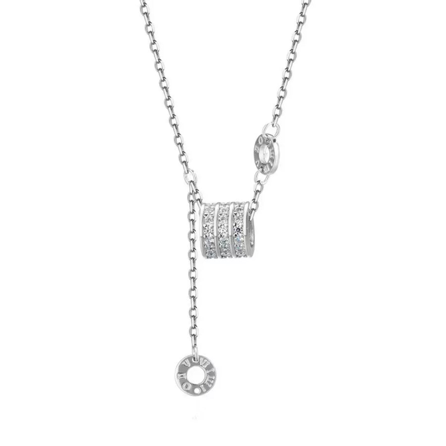 silver necklace with collar and clasp