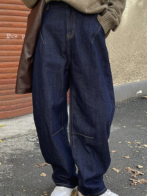 wide-leg jeans in navy blue featuring seam detail and relaxed fit
