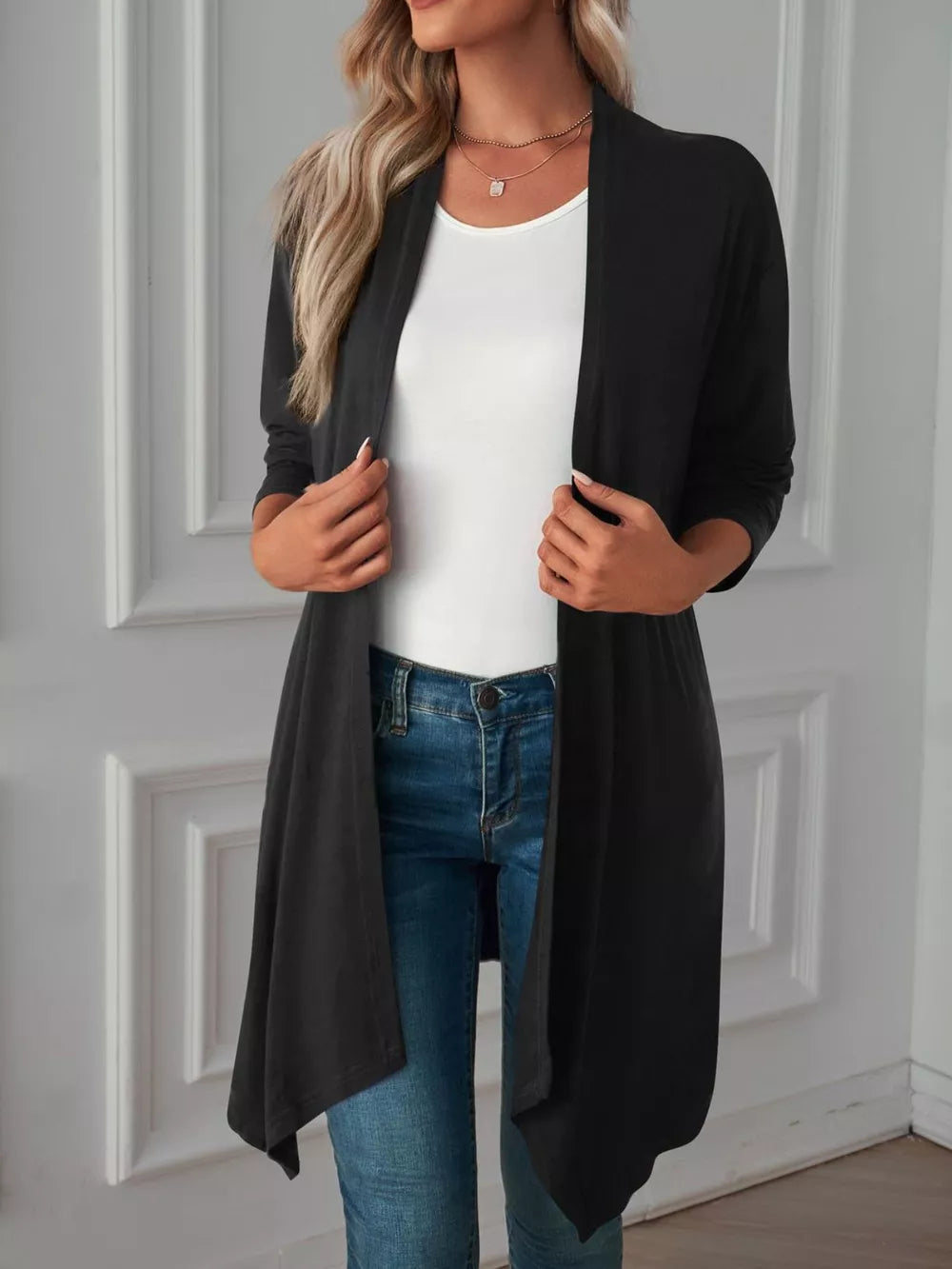 White cardigan with stretch and long sleeve