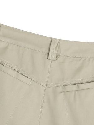 Men's Wide-Leg Shorts With Decorative Drawstring in Khaki with side pockets