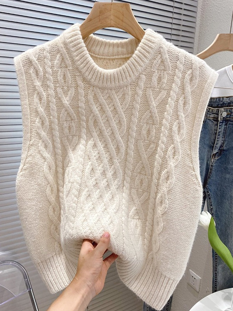 ivory sweater vest with cable knit and crew neck