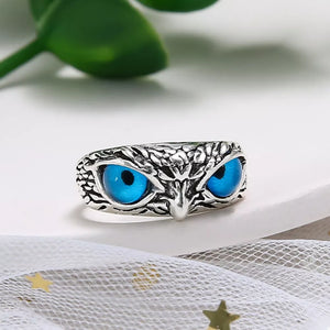 Alloy, Resin, Silver-plated Care instructions: Avoid wearing during exercise, as ring in Silver with regular silhouette