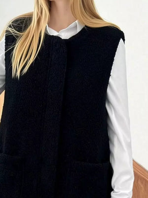 Khaki vest with hip-length and snap