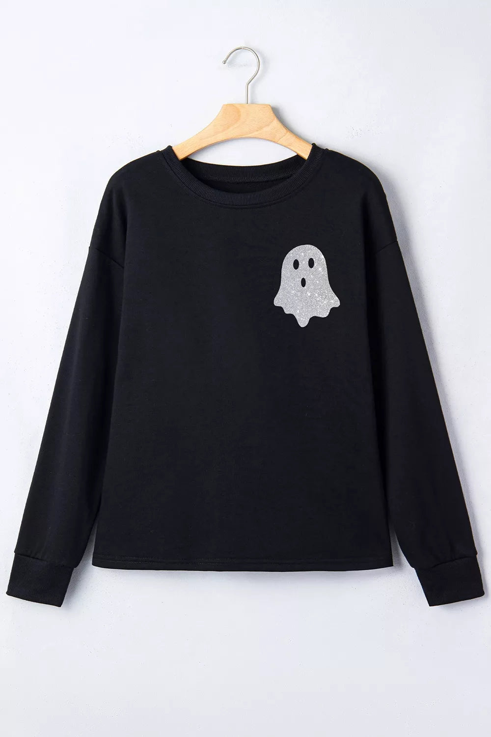 80% polyester, 20% cotton Care instructions: Machine wash cold t-shirt in black with regular silhouette