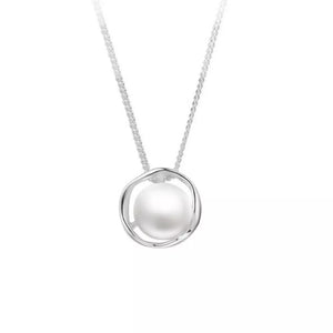 necklace in Silver with pendant and choker