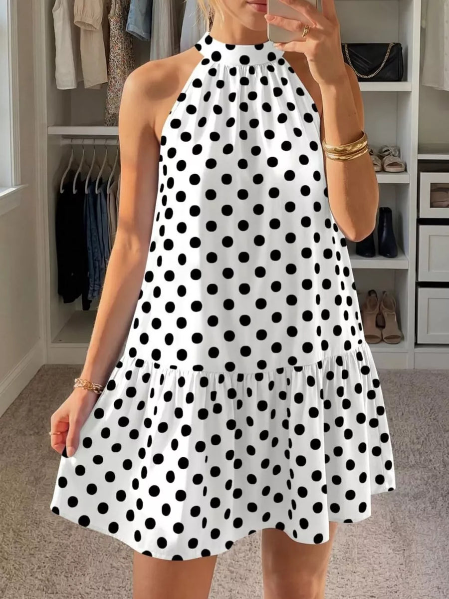 White mini dress with mini and pullover