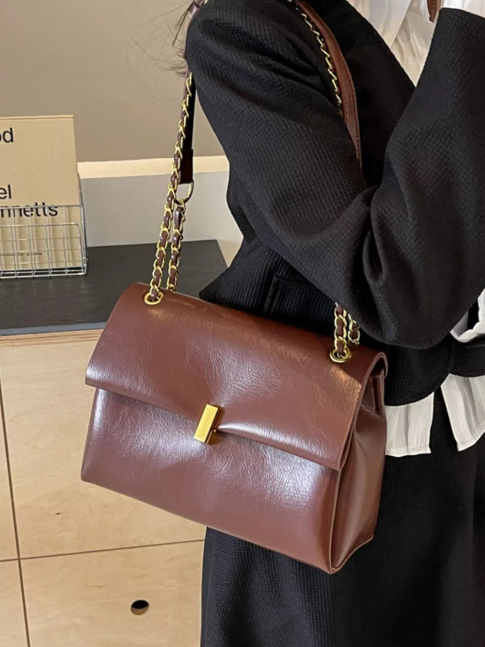 Brown Chain Strap Shoulder Bag