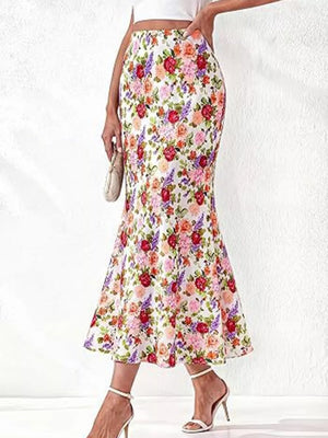 midi skirt in white featuring high-waisted and flared fit