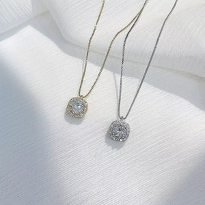 Elegant zircon pendant necklace in sterling silver, gold and silver box chains.