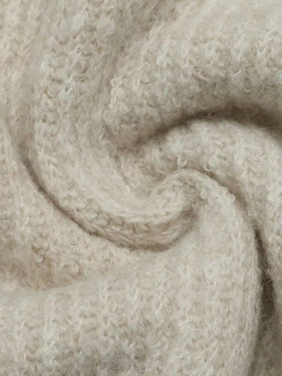 pullover sweater in Khaki with dropped shoulder and hip-length