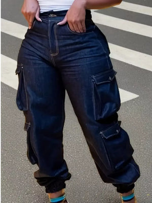 55% cotton, 31% polyester, 12% viscose, 2% elastane Care instructions: Machine w cargo jeans in indigo with relaxed