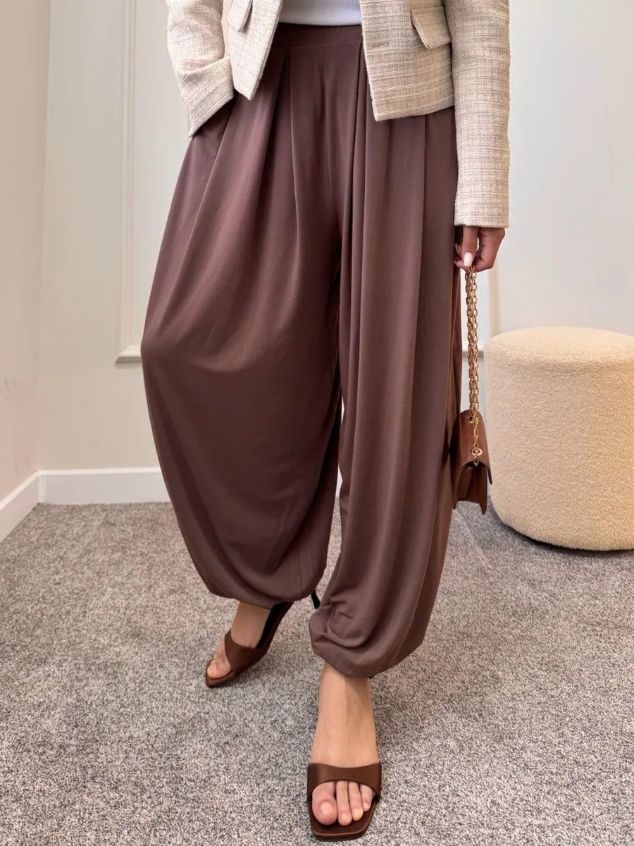 Drawstring Elastic-Waist High-Waisted Wide-Leg Pants in Khaki with pleated front
