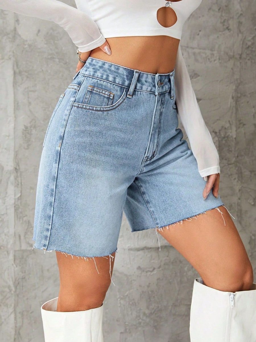 Light blue denim high-waisted Bermuda shorts with raw hem and button closure.