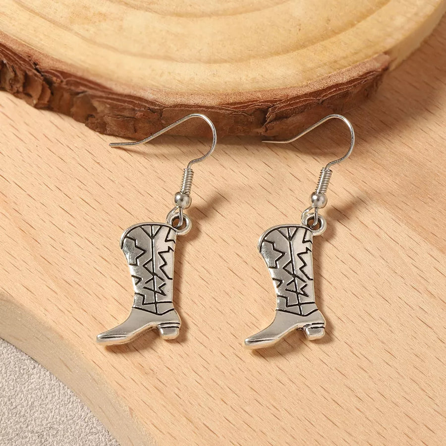 earrings in Style B with figurative and dangle