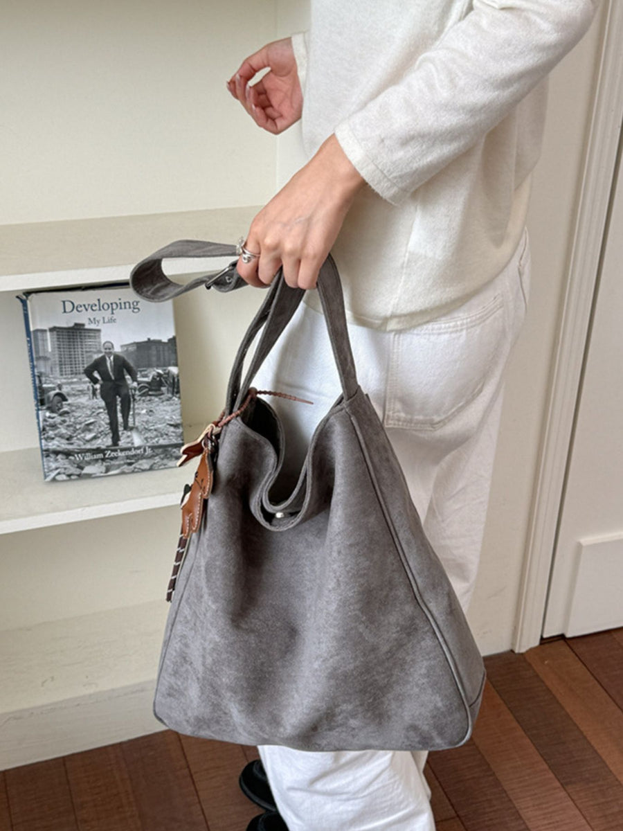 Large Adjustable Strap Crossbody Bag in Pumpkin with adjustable straps