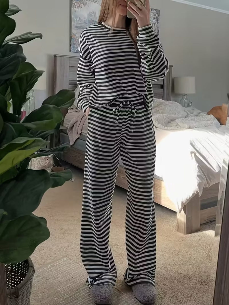 Khaki pajama set with pocketed and long sleeve