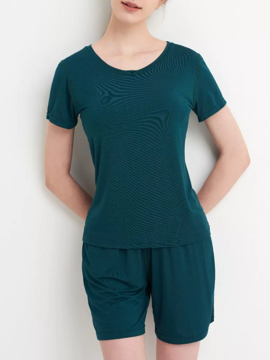 Women's Fini Green two-piece pajama set with scoop neck t-shirt and elastic waist shorts.