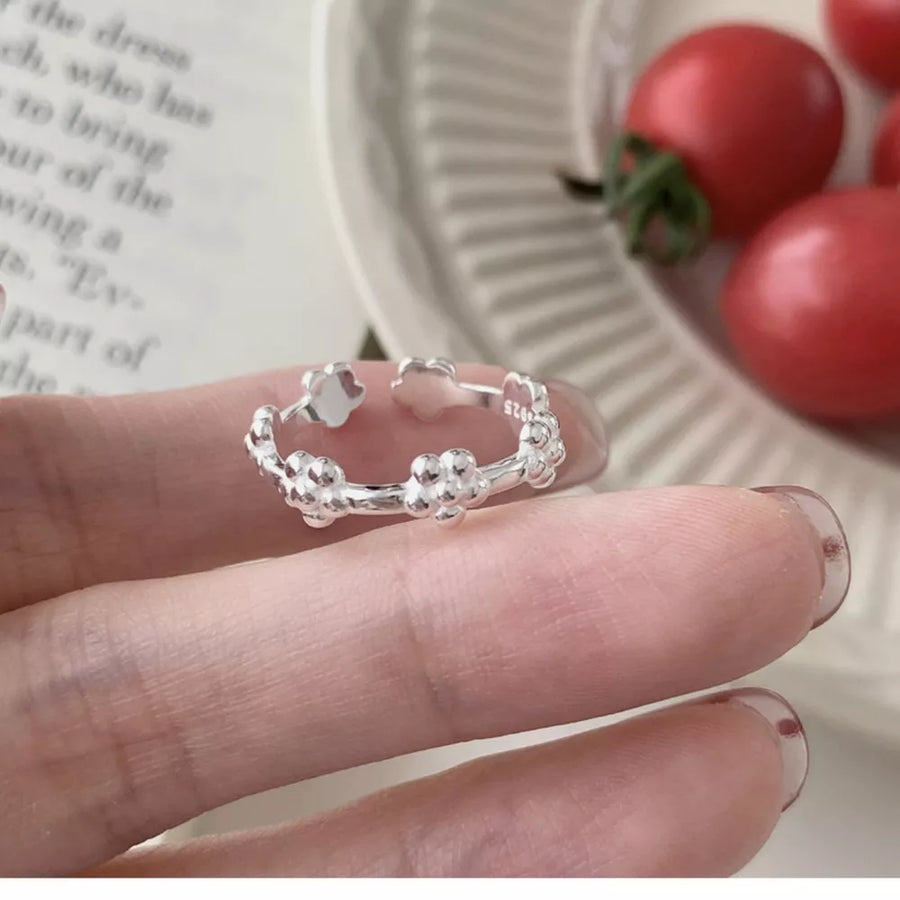 925 sterling silver Care instructions: Avoid wearing during exercise, as sweat w ring in silver with fitted silhouette