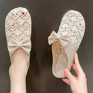 flats in beige featuring round toe and flat fit