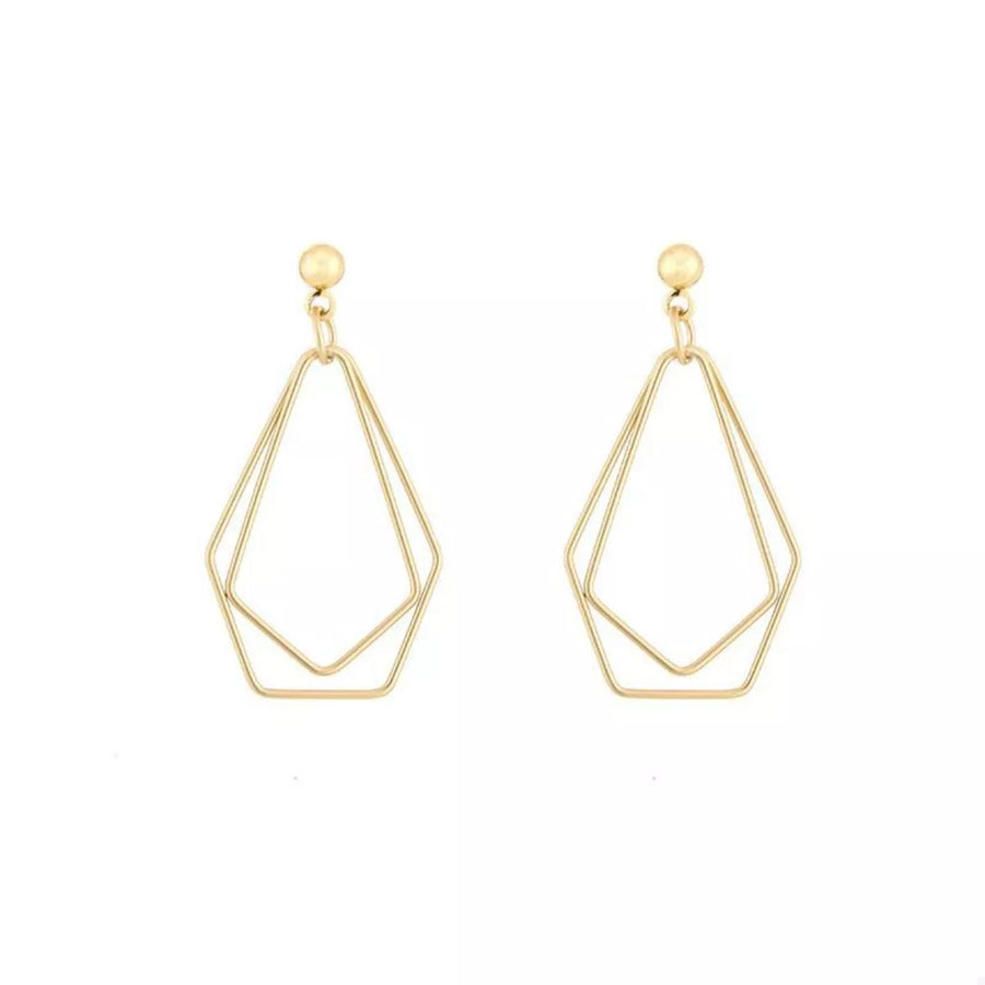 earrings in Gold with geometric and drop earrings
