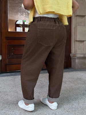 jeans in brown