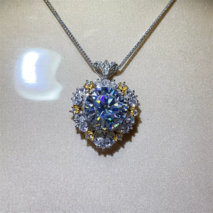 white Necklace featuring moissanite stones and floral