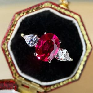 925 sterling silver,Zircon Care instructions: Avoid wearing during exercise, as ring in silver with three-stone silhouette