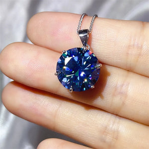 10 Carat Moissanite 925 Sterling Silver Ring And Necklace Set in silver with faceted gemstone