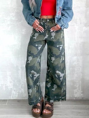dark green wide-leg jeans featuring buttoned and camo