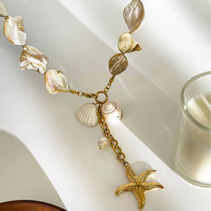 gold necklace with collar and clasp