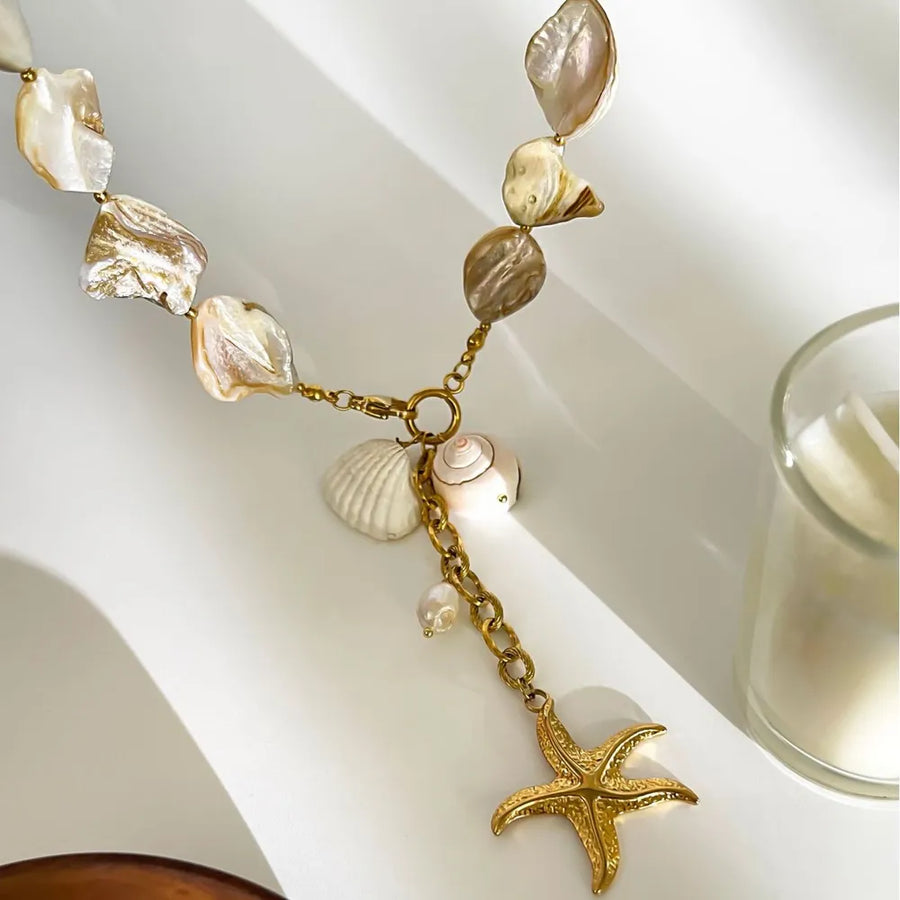 gold necklace with collar and clasp