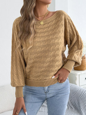 pullover sweater in Camel with cable knit and cable-knit