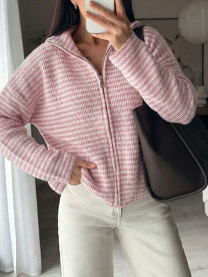 cardigan in taupe