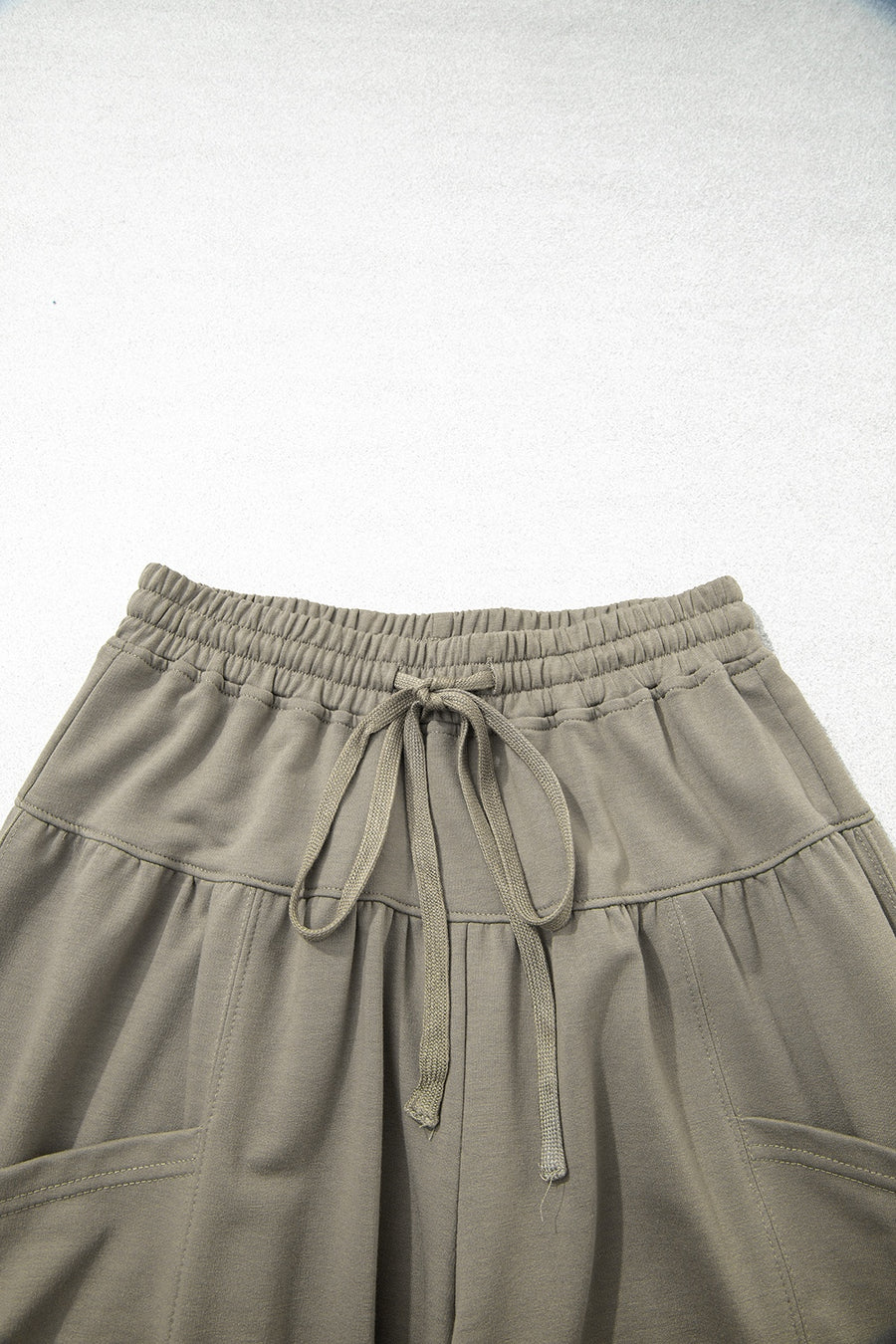 wide-leg pants in Army Green with drawstring waist and full-length