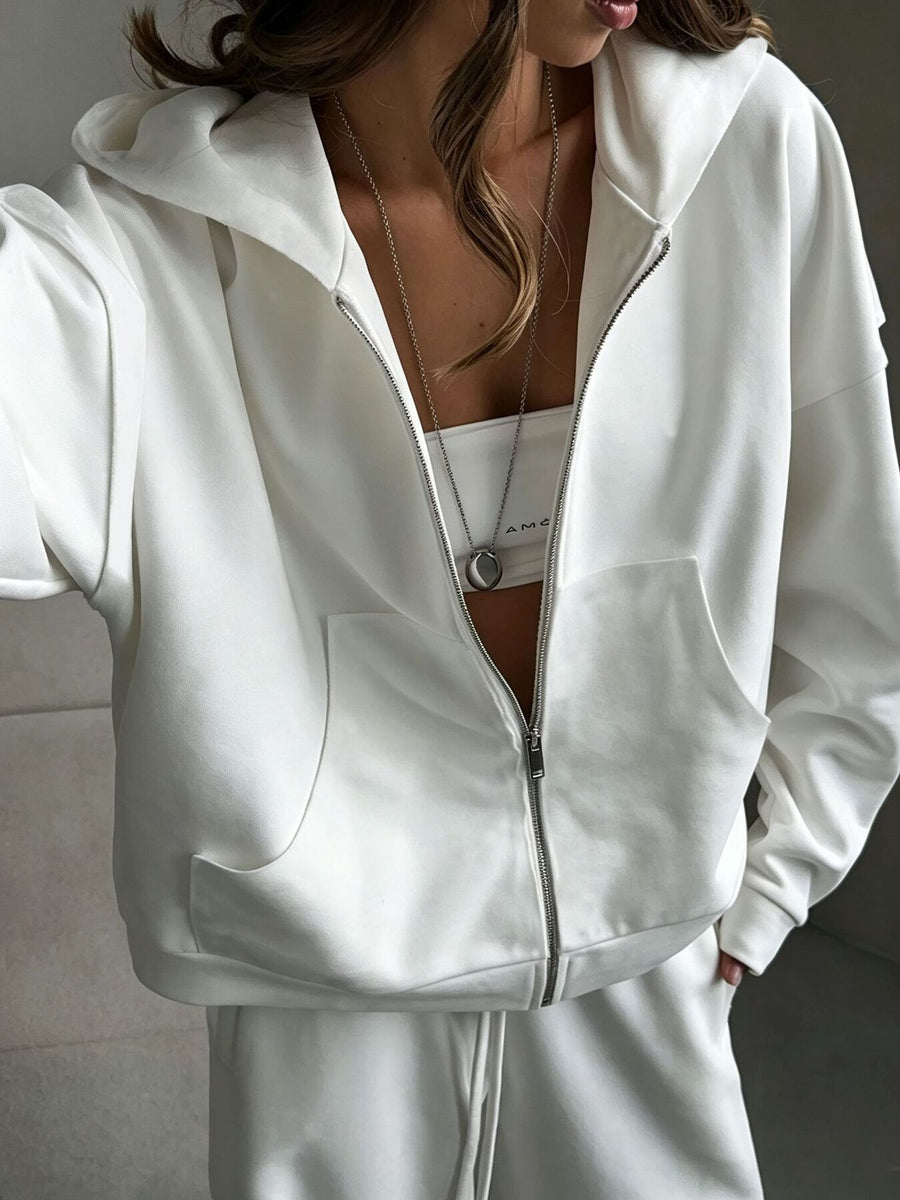 White lounge set