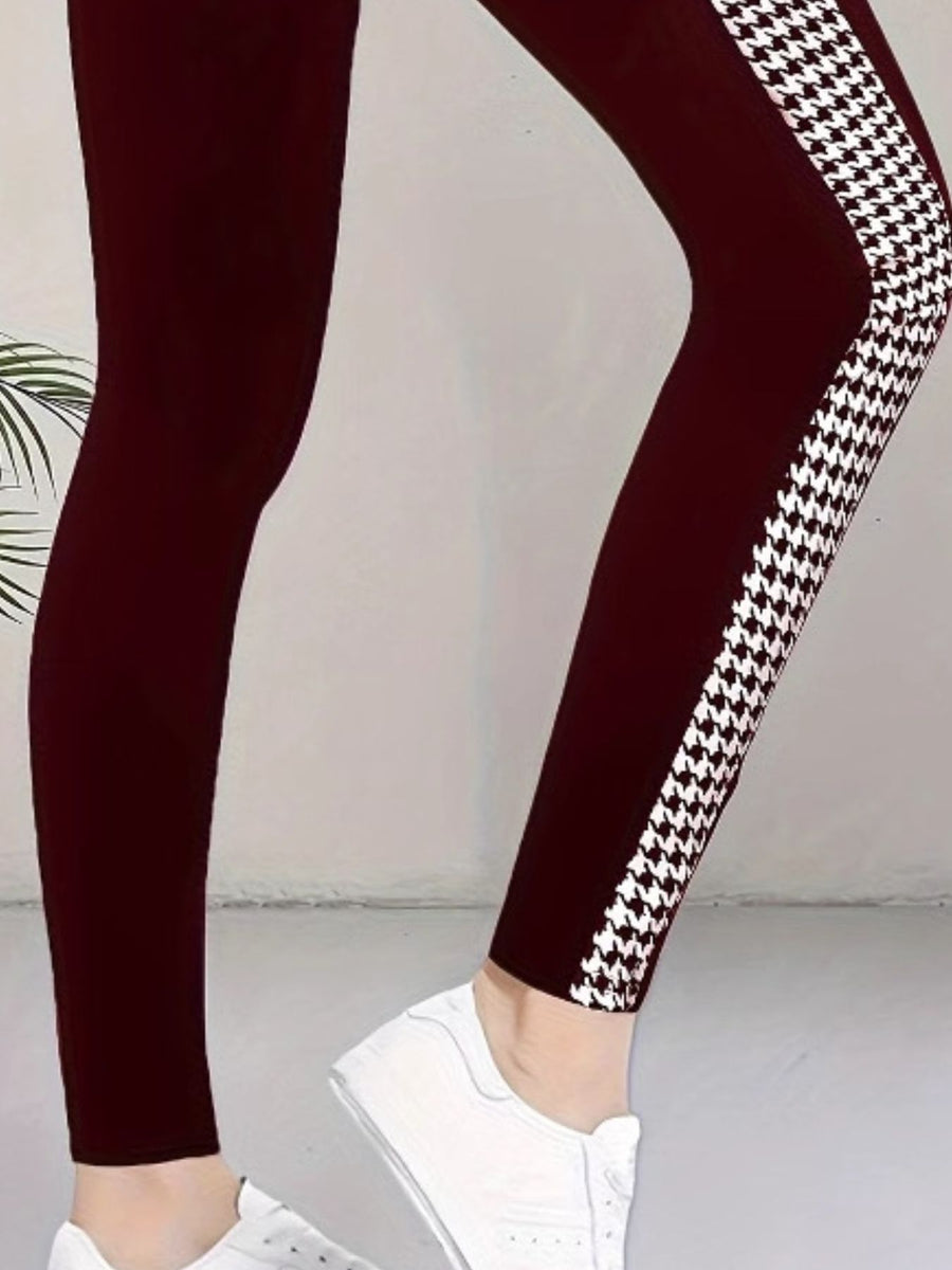 leggings in Green with high-waisted and full-length