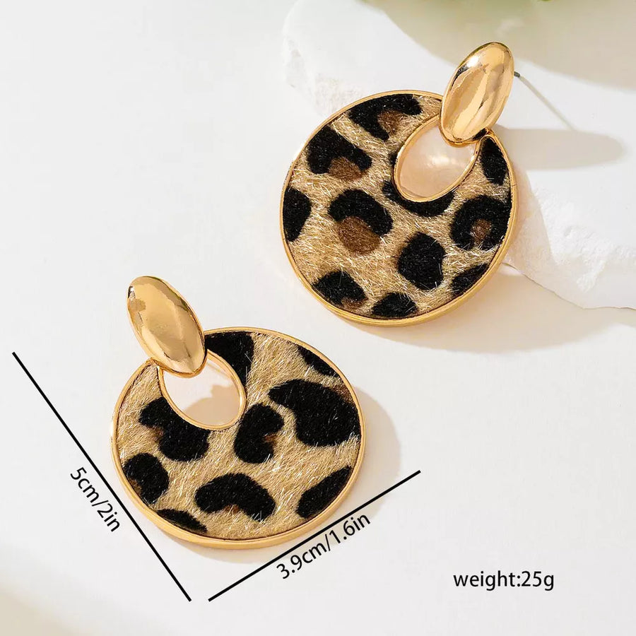 earrings in black with leopard-print and dangle