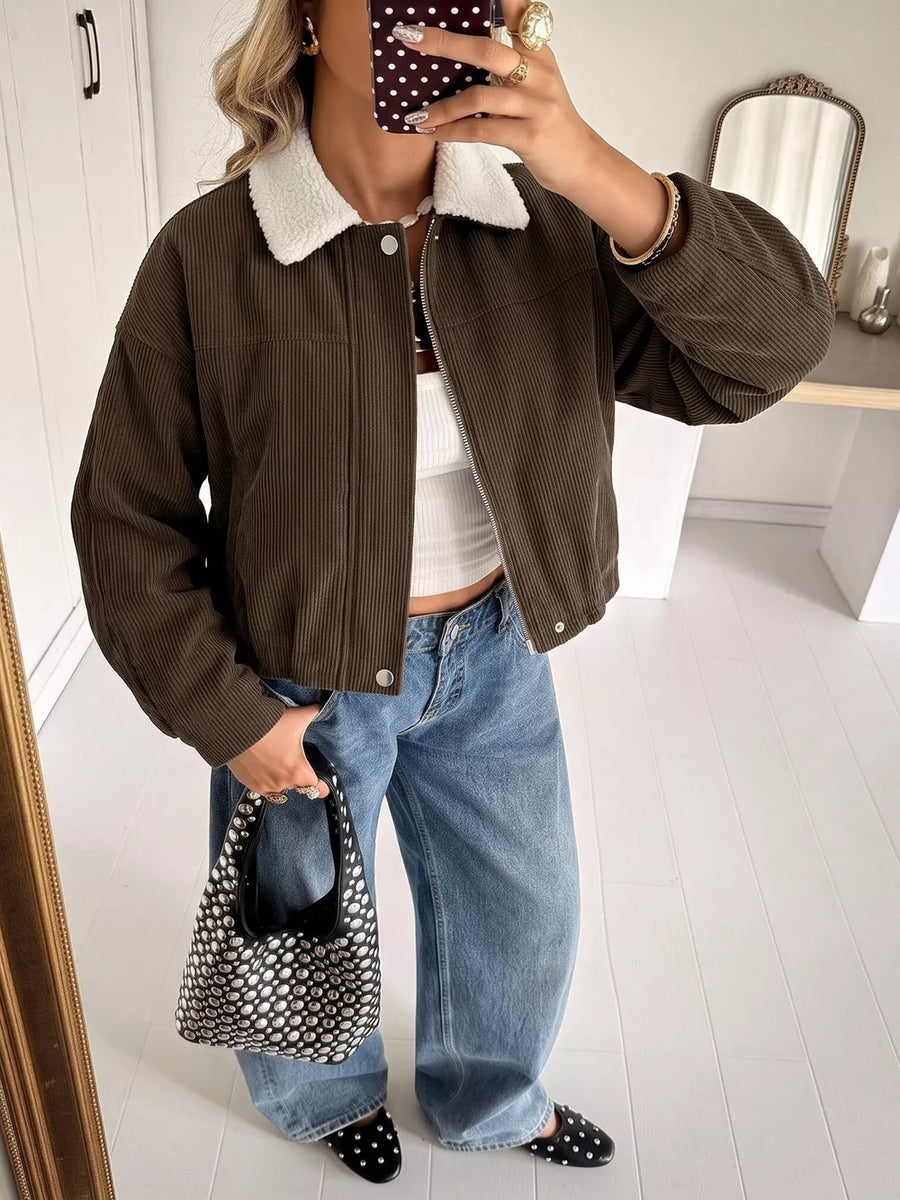 streetwear trucker jacket in dark brown with collared