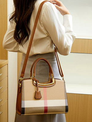 handbag in Tan with plaid and top handle
