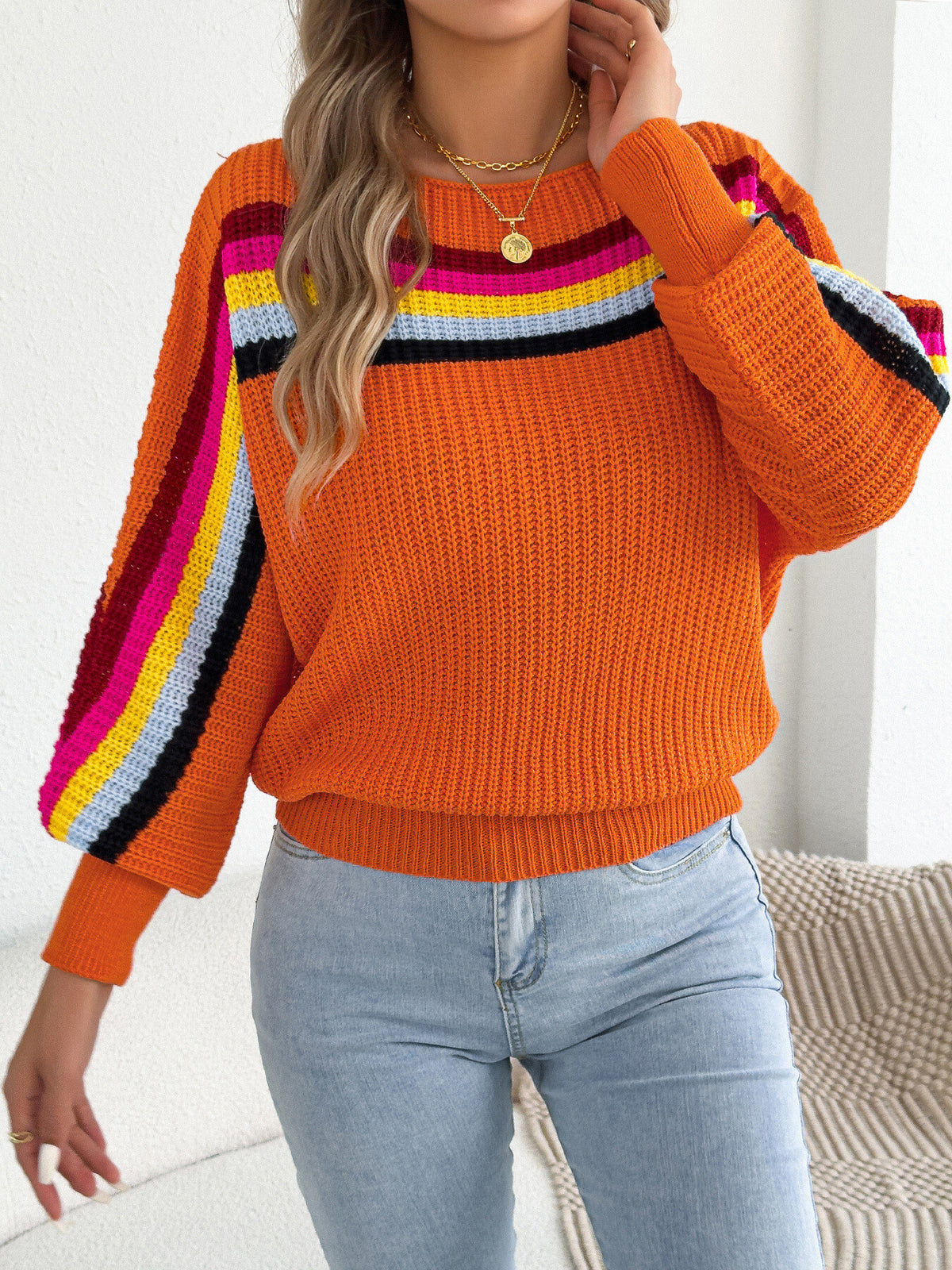 pullover sweater in red