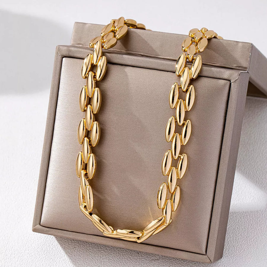 18K Gold-Plated,Alloy Care instructions: Avoid wearing during exercise, as sweat necklace in Gold with straight silhouette