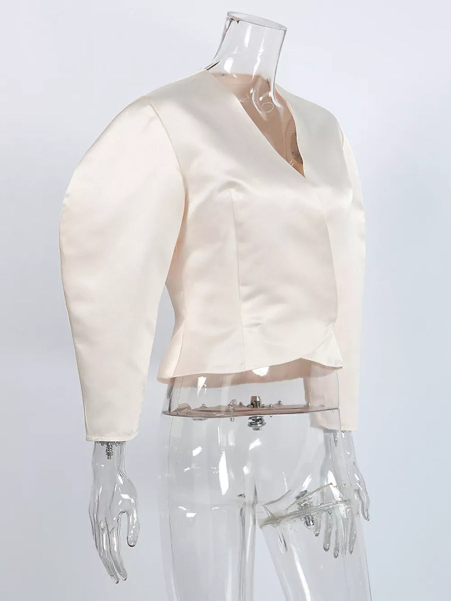 romantic blazer in Apricot with collared