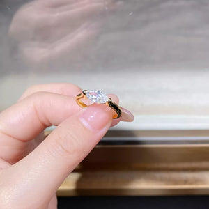 925 sterling silver, Growing high-carbon diamonds Care instructions: Avoid weari ring in Gold with fitted silhouette