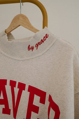 heather gray sweatshirt with hip-length and pullover