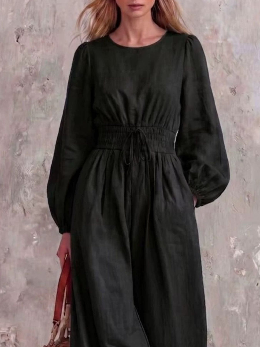 jumpsuit in White with pocketed and full-length