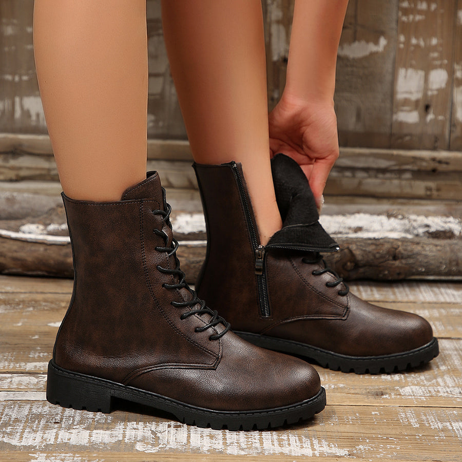 boots in Multicolor with round toe and ankle-length
