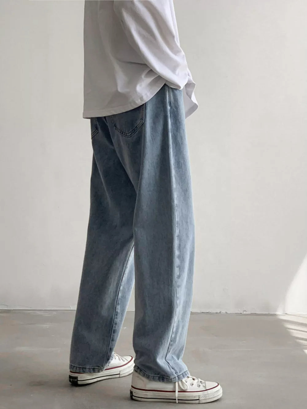 Men's Loose Fit Jeans in Black, view 11