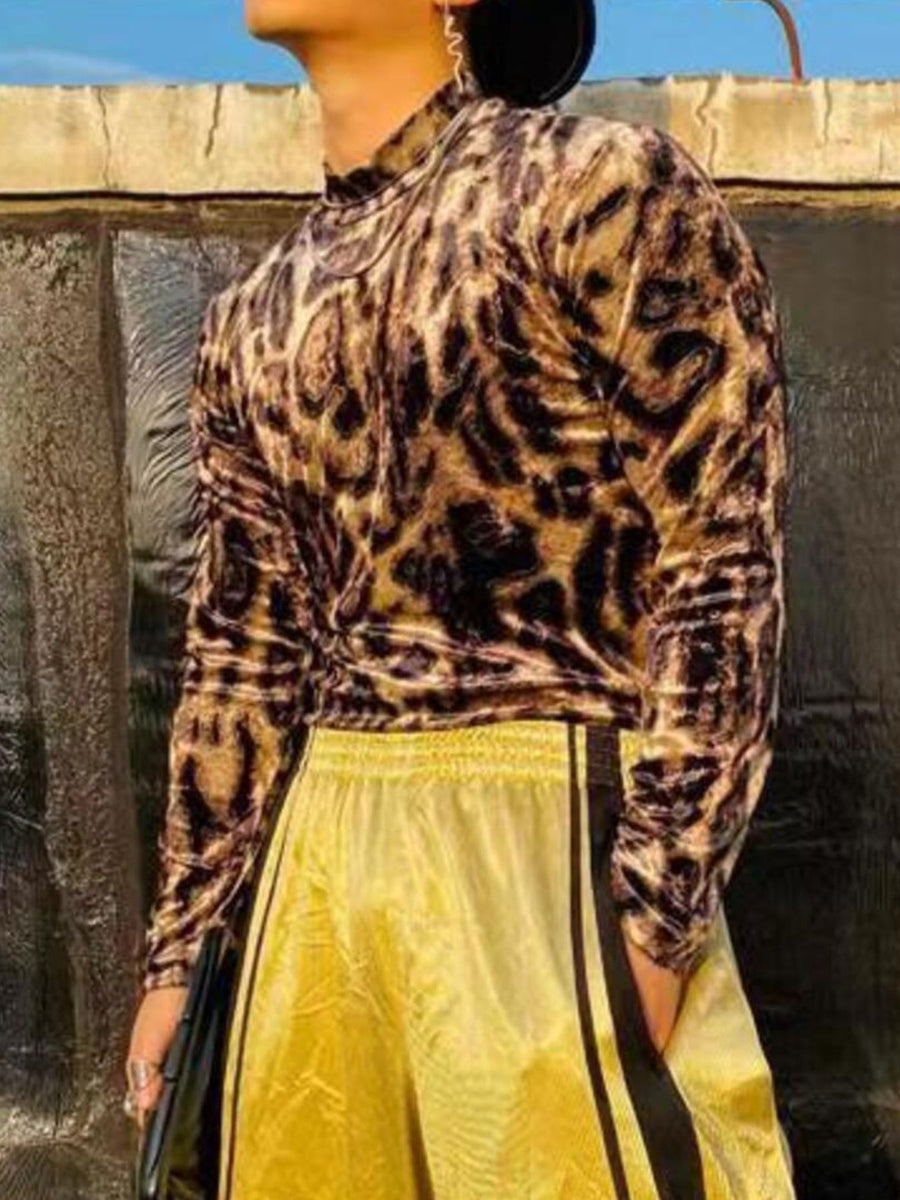 black t-shirt featuring lightweight and leopard