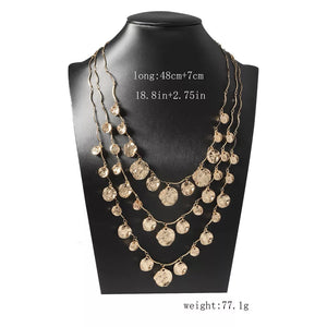 gold necklace with adjustable length and n/a