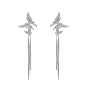 earrings in silver with dangle and long